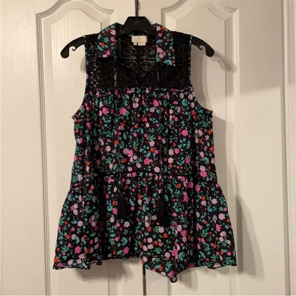 Kate Spade Floral Peplum Lace Yoke Top Size Medium - Picture 2 of 8